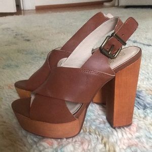 Wooden Chunky Heel